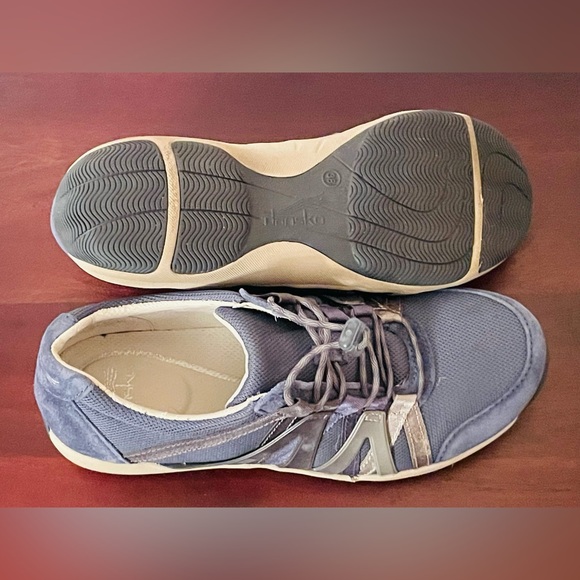 Dansko Shoes Women's Size 38 Henriette Nurse Sneakers Blue Leather $120 MSRP - Picture 6 of 10